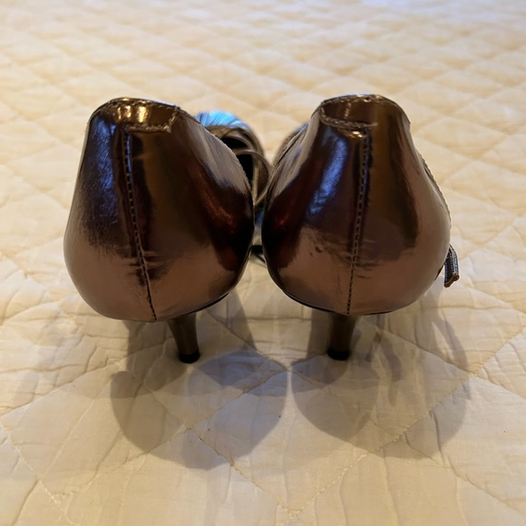 Mossimo Vintage Metallic Mary Jane Kitten Heel Shoes Size 8US New Without Tag - Picture 3 of 6